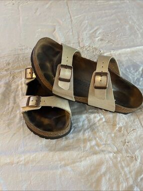 Birkenstock White Double Strap Sandals sz 38